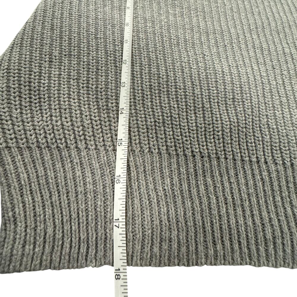 URBAN OUTFITTERS Crew Neck Pullover Sweater - Picture 7 of 11
